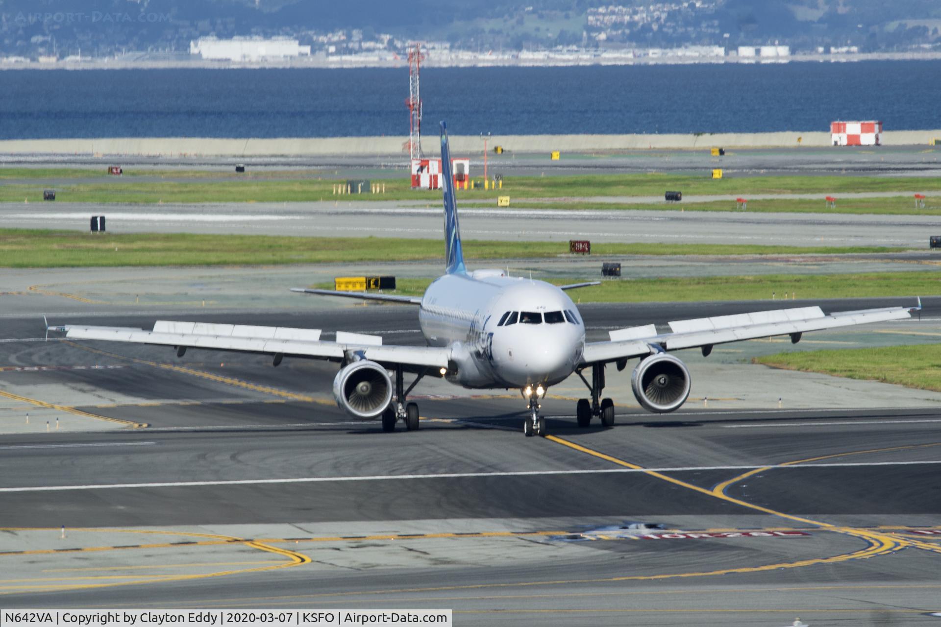 N642VA, 2008 Airbus A320-214 C/N 3670, Sky Terrace SFO 2020.