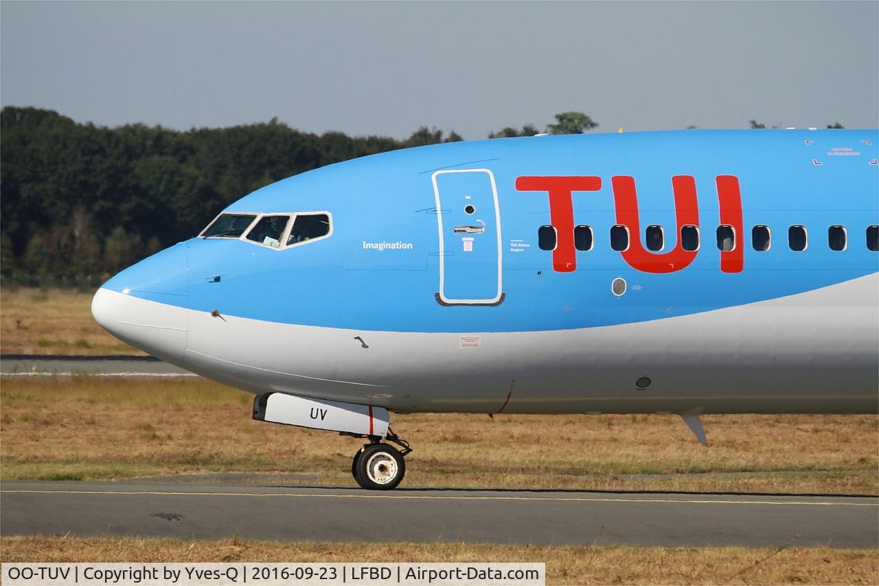 OO-TUV, 2011 Boeing 737-86J C/N 36883, Boeing 737-86J, Taxiing to holding point rwy 05, Bordeaux Mérignac airport (LFBD-BOD)