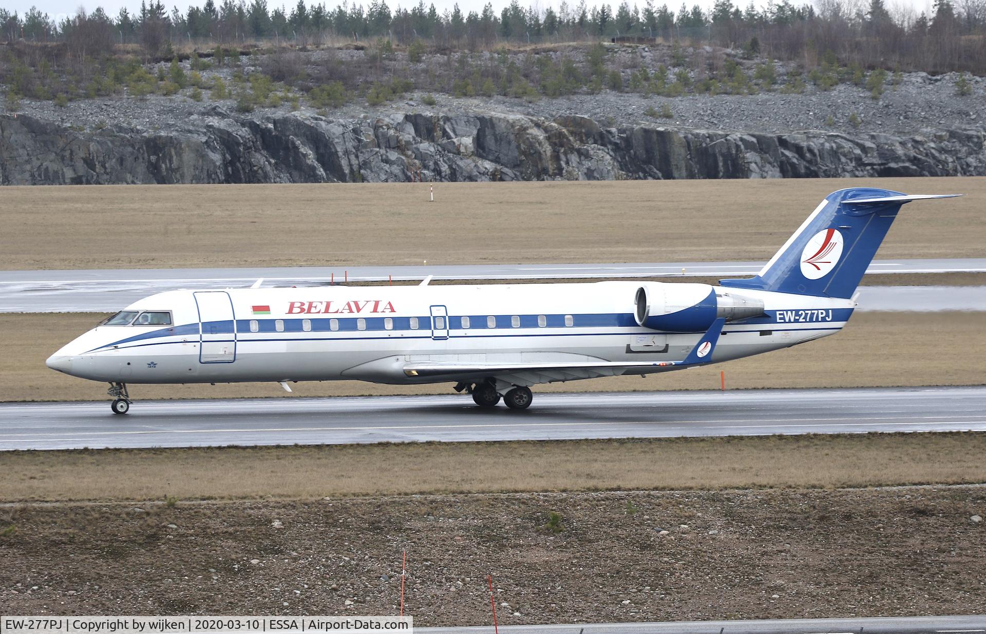 EW-277PJ, 2003 Bombardier CRJ-200ER (CL-600-2B19) C/N 7852, Taxiway W
