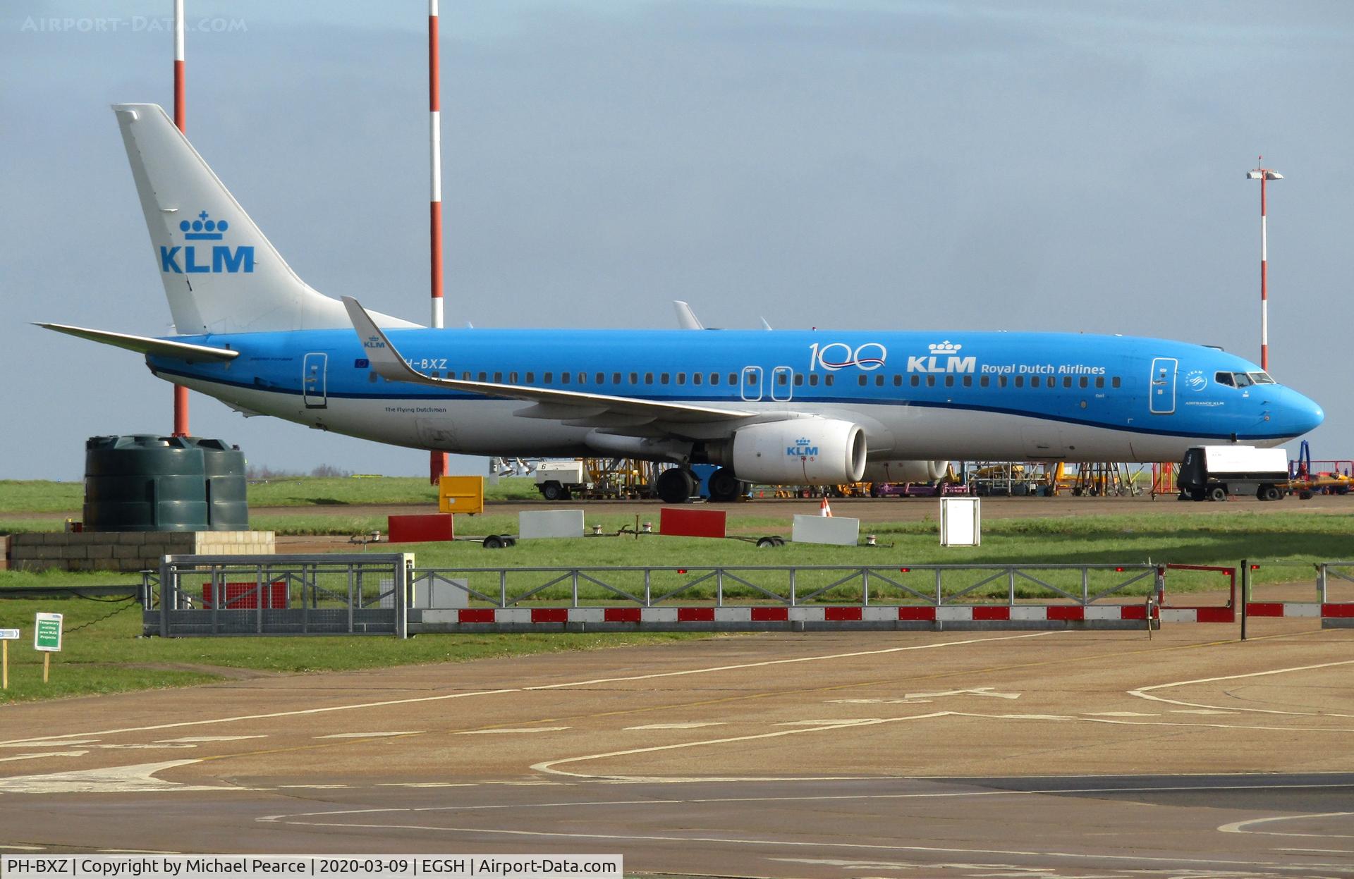 PH-BXZ, 2008 Boeing 737-8K2 C/N 30368, 