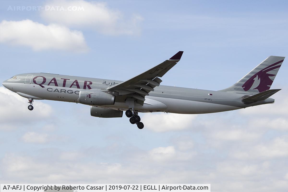 A7-AFJ, 2016 Airbus A330-243F C/N 1708, Heathrow