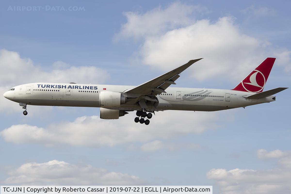 TC-JJN, 2011 Boeing 777-3F2/ER C/N 40795, Heathrow
