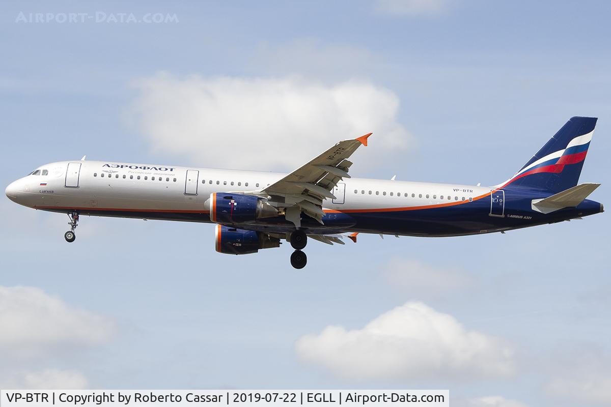 VP-BTR, 2013 Airbus A321-211 C/N 5913, Heathrow