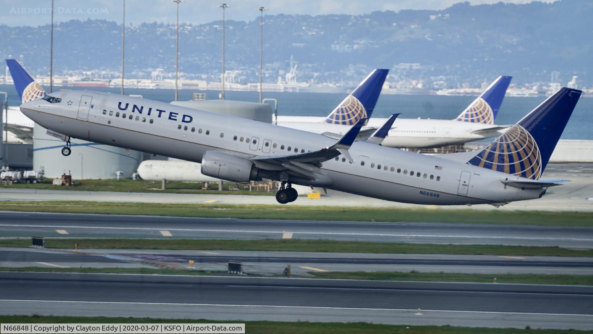 N66848, 2015 Boeing 737-924/ER C/N 42188, Sky Terrace SFO 2020.