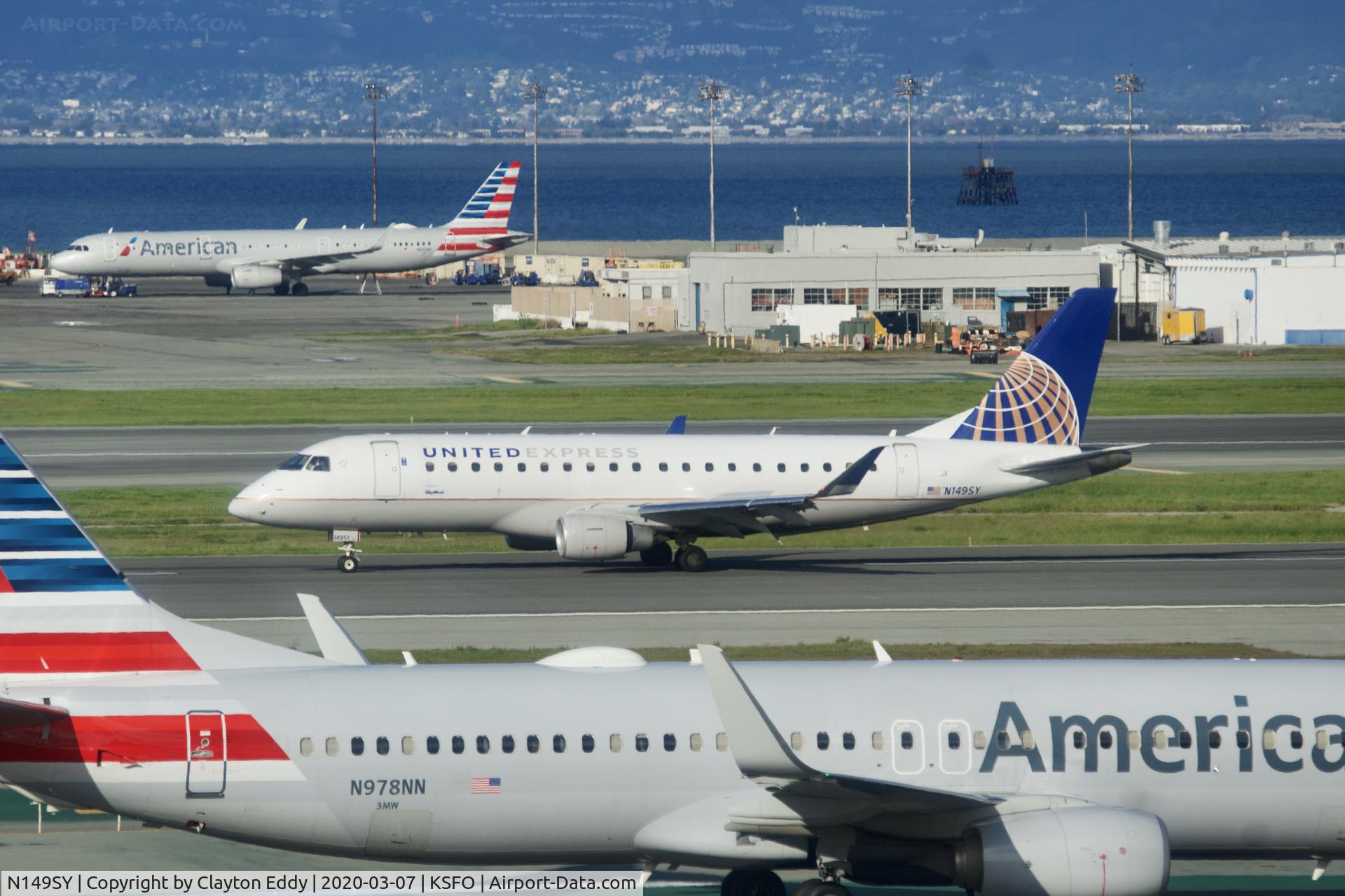 N149SY, 2015 Embraer 175LR (ERJ-170-200LR) C/N 17000495, Sky Terrace SFO 2020.