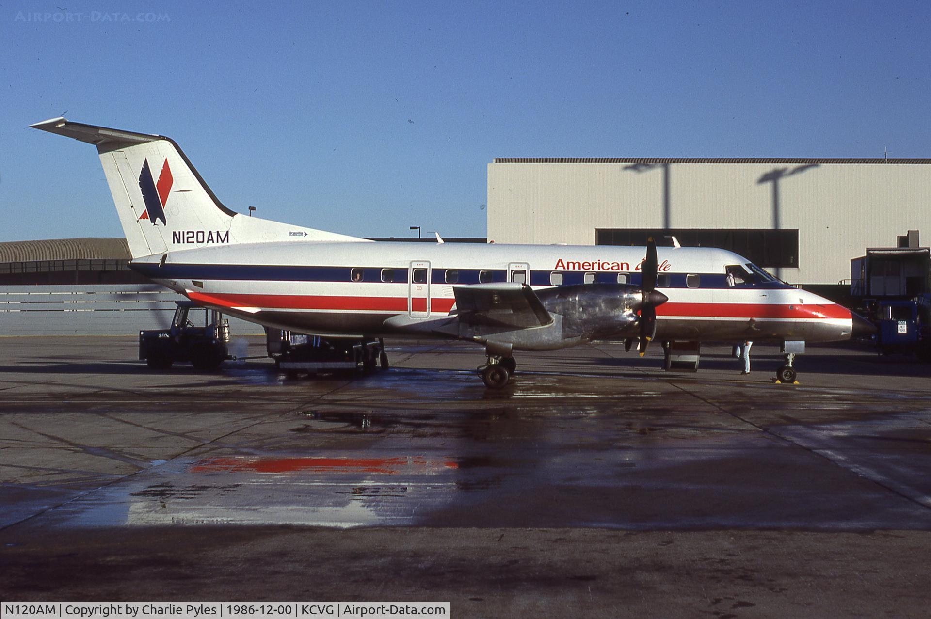 N120AM, 1986 Embraer EMB-120ER Brasilia C/N 120012, American Eagle