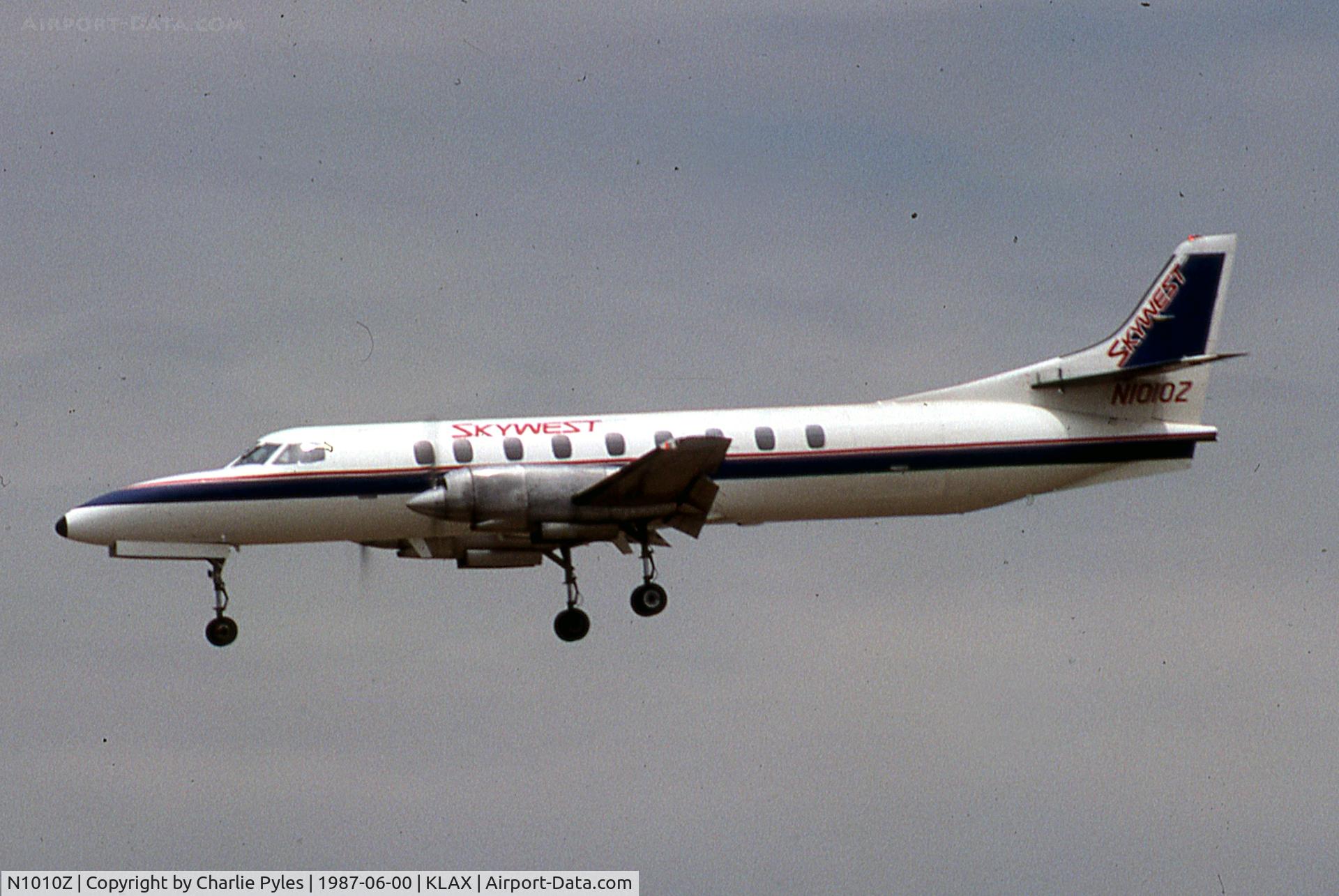 N1010Z, 1979 Swearingen SA-226TC Metro II C/N TC-373, At LAX