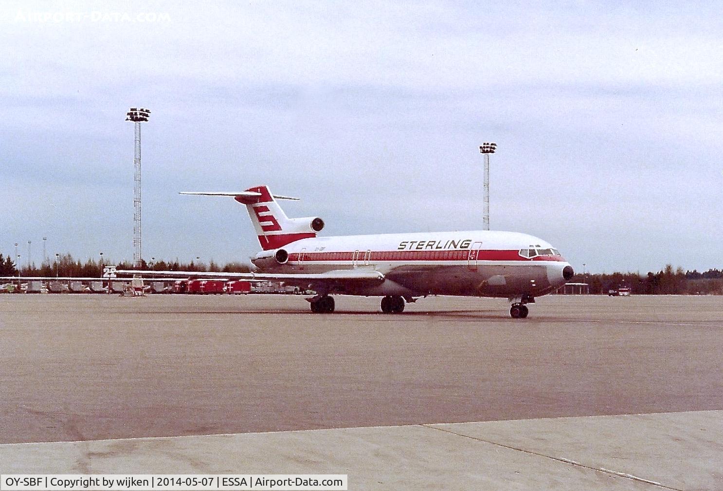 OY-SBF, 1980 Boeing 727-2J4F C/N 22080, Terminal 5