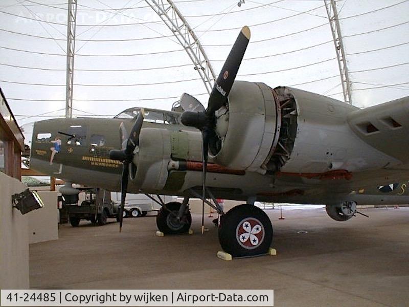 41-24485, 1941 Boeing B-17F-10-BO Flying Fortress (299P) C/N 3170, Memphis 2000