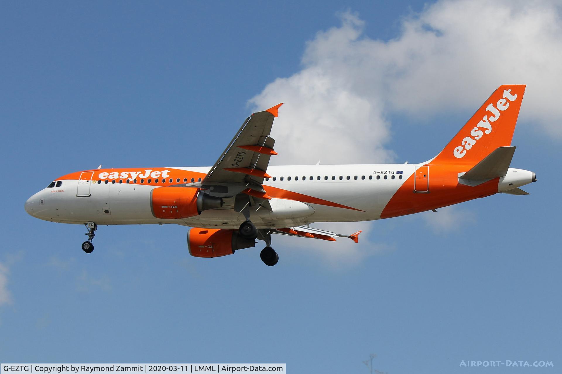 G-EZTG, 2009 Airbus A320-214 C/N 3946, A320 G-EZTG Easyjet