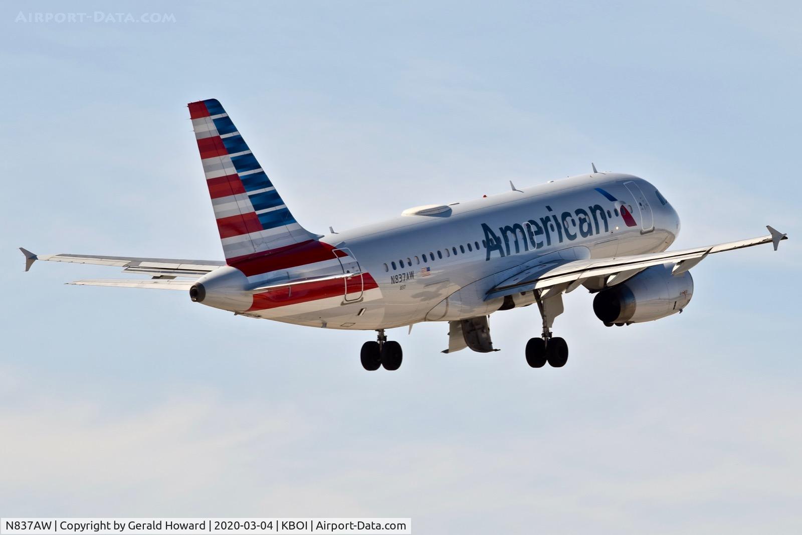 N837AW, 2005 Airbus A319-132 C/N 2595, Climb out from 28R.
