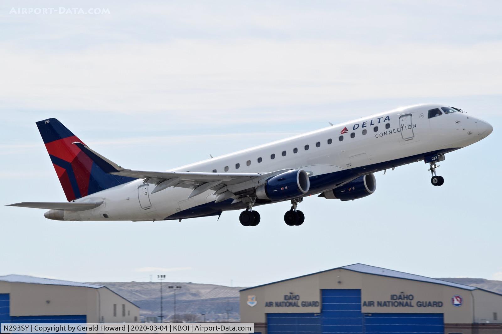N293SY, 2019 Embraer 175LR (ERJ-170-200LR) C/N 17000787, Take off from 28R.
