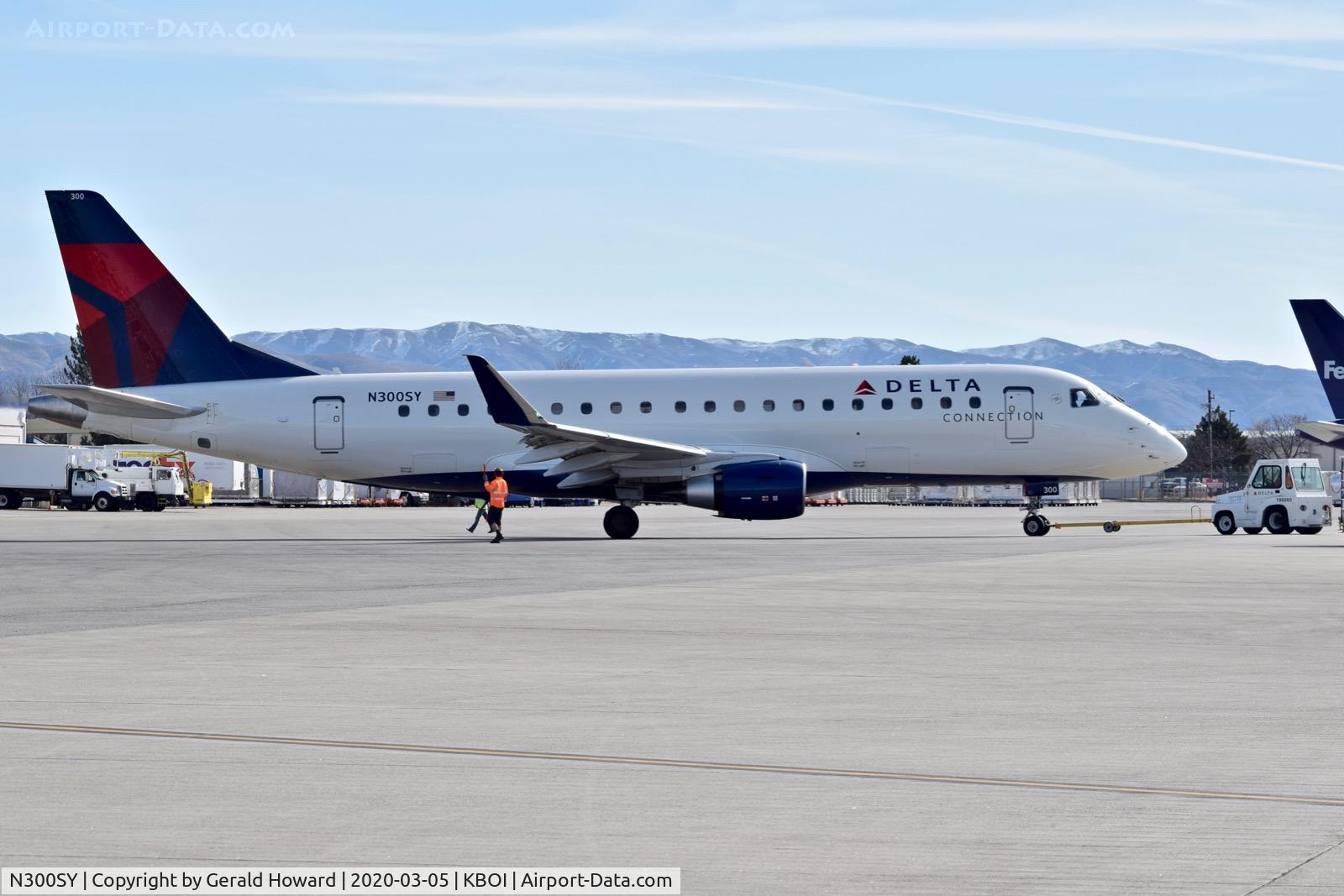 N300SY, 2019 Embraer ERJ-175LL (ERJ-170-200LL) C/N 17000837, Push back from the gate.
