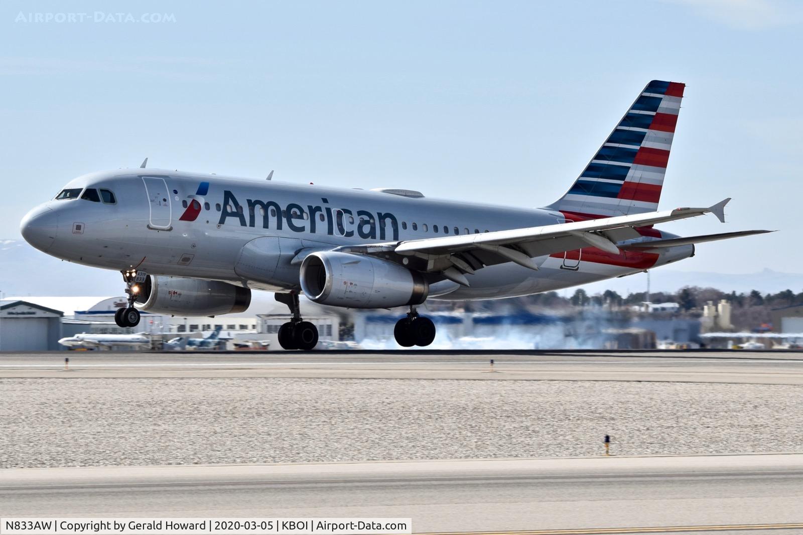 N833AW, 2002 Airbus A319-132 C/N 1844, Landing 10L.