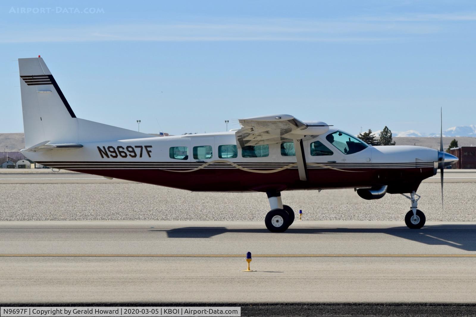 N9697F, 1988 Cessna 208 Caravan I C/N 20800128, Taxiing on Alpha.