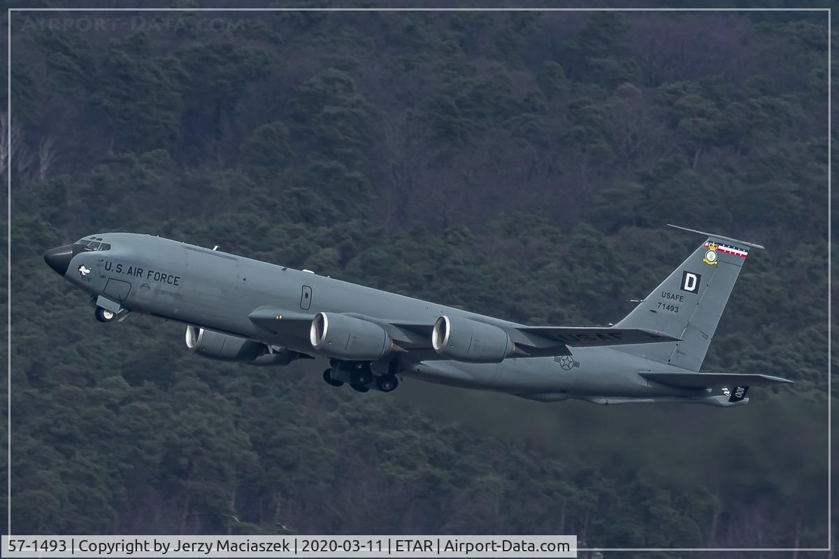 57-1493, 1957 Boeing KC-135R Stratotanker C/N 17564, 1957 Boeing KC-135R Stratotanker, c/n: 17564