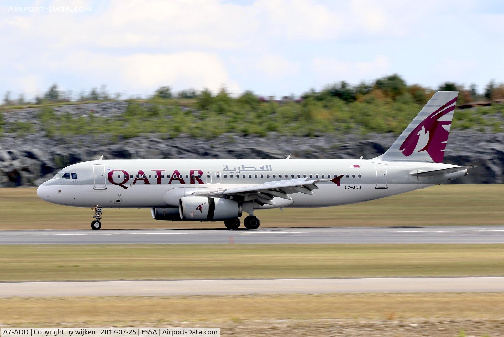 A7-ADD, 2002 Airbus A320-232 C/N 1895, RWY 01R