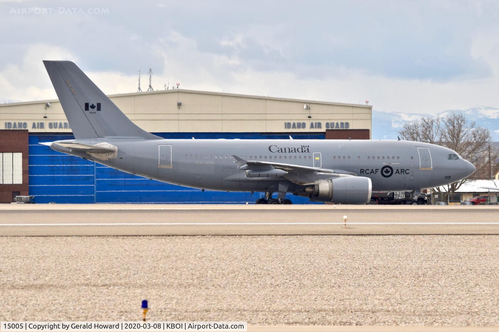 15005, 1987 Airbus CC-150 Polaris (A310-304(F)) C/N 441, Taxiing on Bravo.