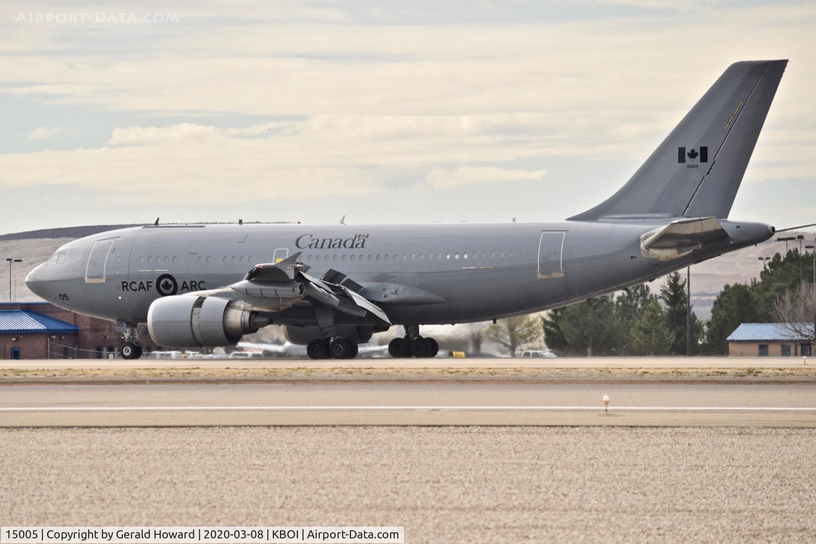 15005, 1987 Airbus CC-150 Polaris (A310-304(F)) C/N 441, Landing roll out.