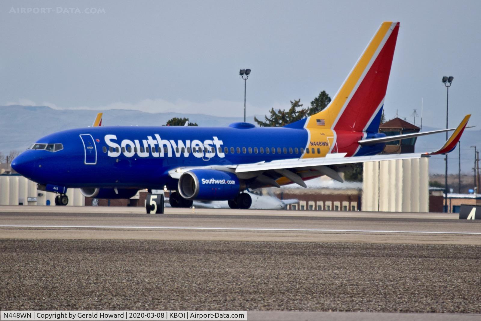 N448WN, 2003 Boeing 737-7H4 C/N 33721, Landing 10L.