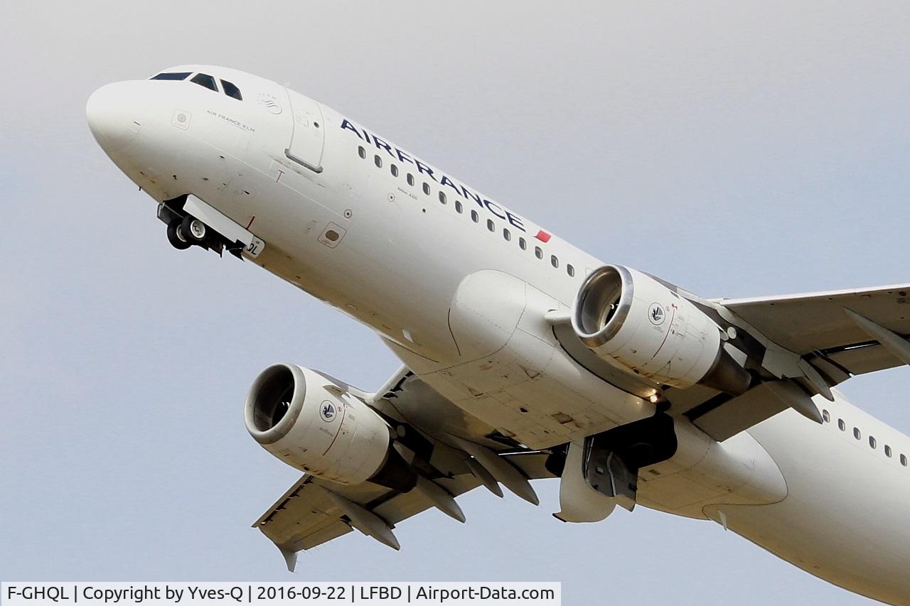 F-GHQL, 1991 Airbus A320-211 C/N 0239, Airbus A320-211, Climbing from rwy 23, Bordeaux Mérignac airport (LFBD-BOD)