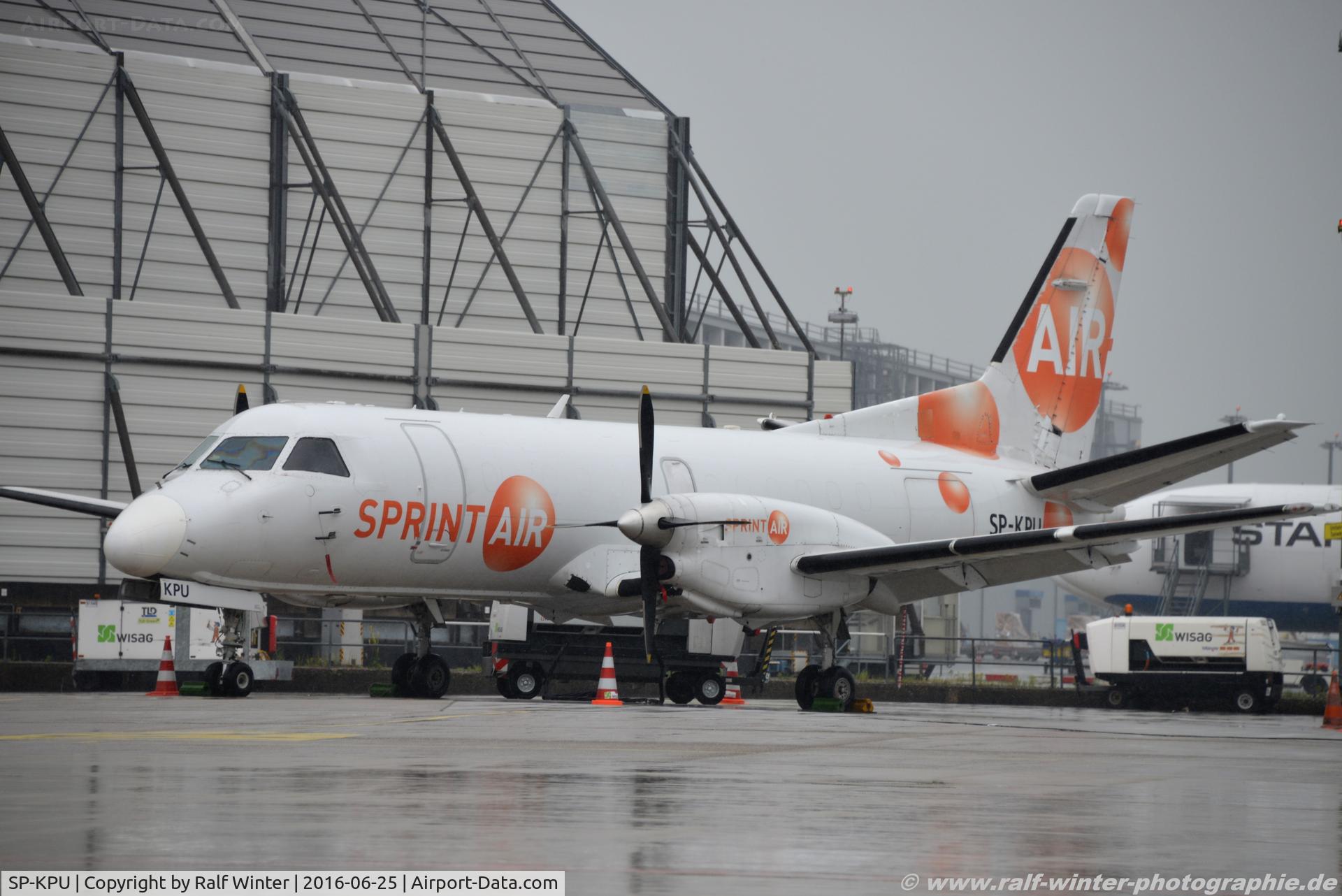SP-KPU, 1988 Saab 340A C/N 340A-145, Saab 340A - P8 SRN SprintAir - 340A-145 - SP-KPU - 25.06.2016 - CGN