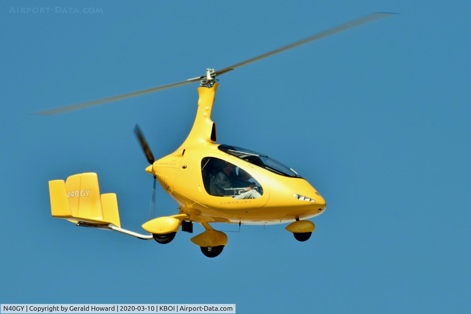 N40GY, 2017 Autogyro Cavalon C/N V00310, Landing 10R.