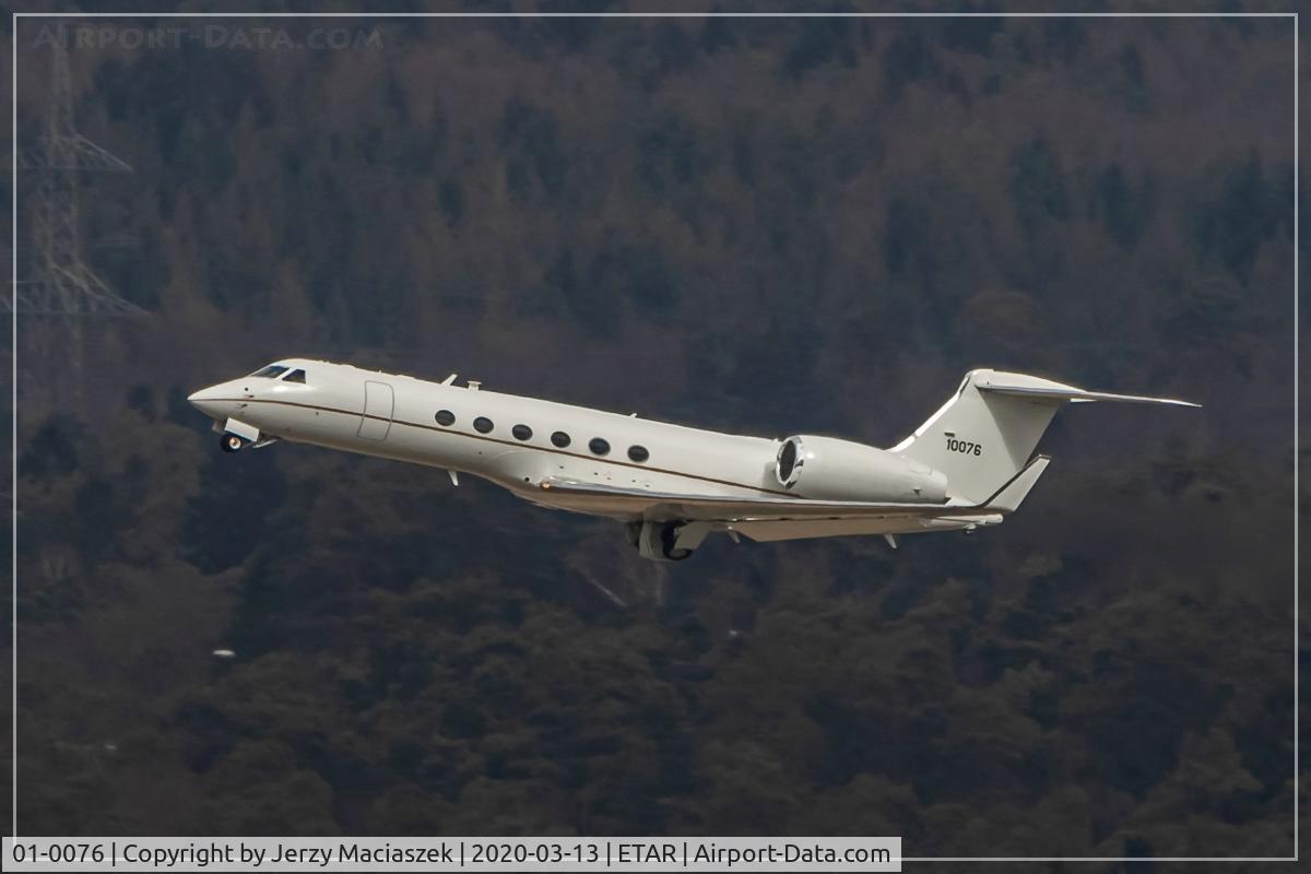 01-0076, 2001 Gulfstream Aerospace C-37A (G-V) C/N 645, Gulfstream Aerospace C-37A