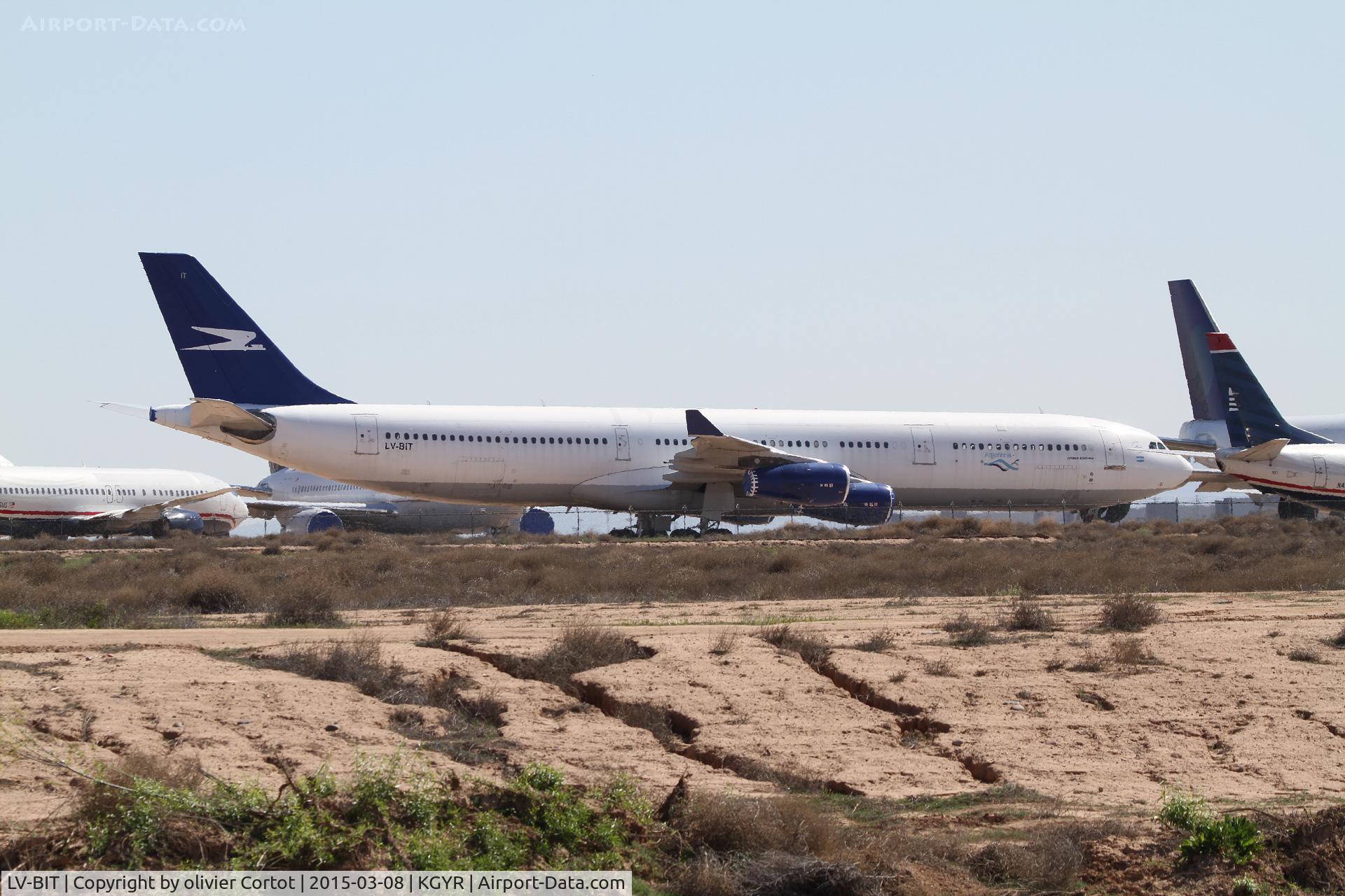 LV-BIT, 1995 Airbus A340-313 C/N 093, last stop : Goodyear AZ