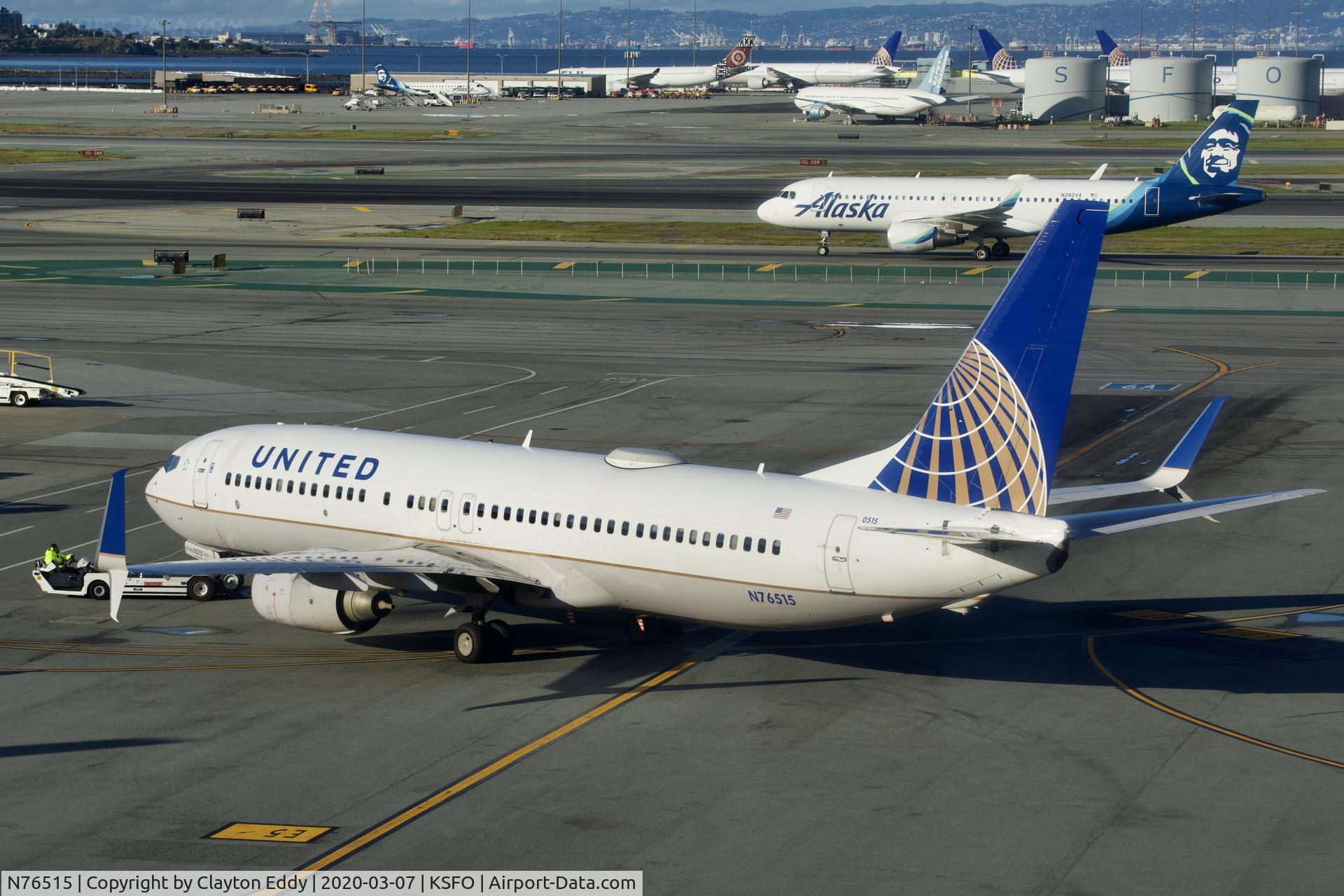 N76515, 2008 Boeing 737-824 C/N 31623, Sky Terrace SFO 2020.