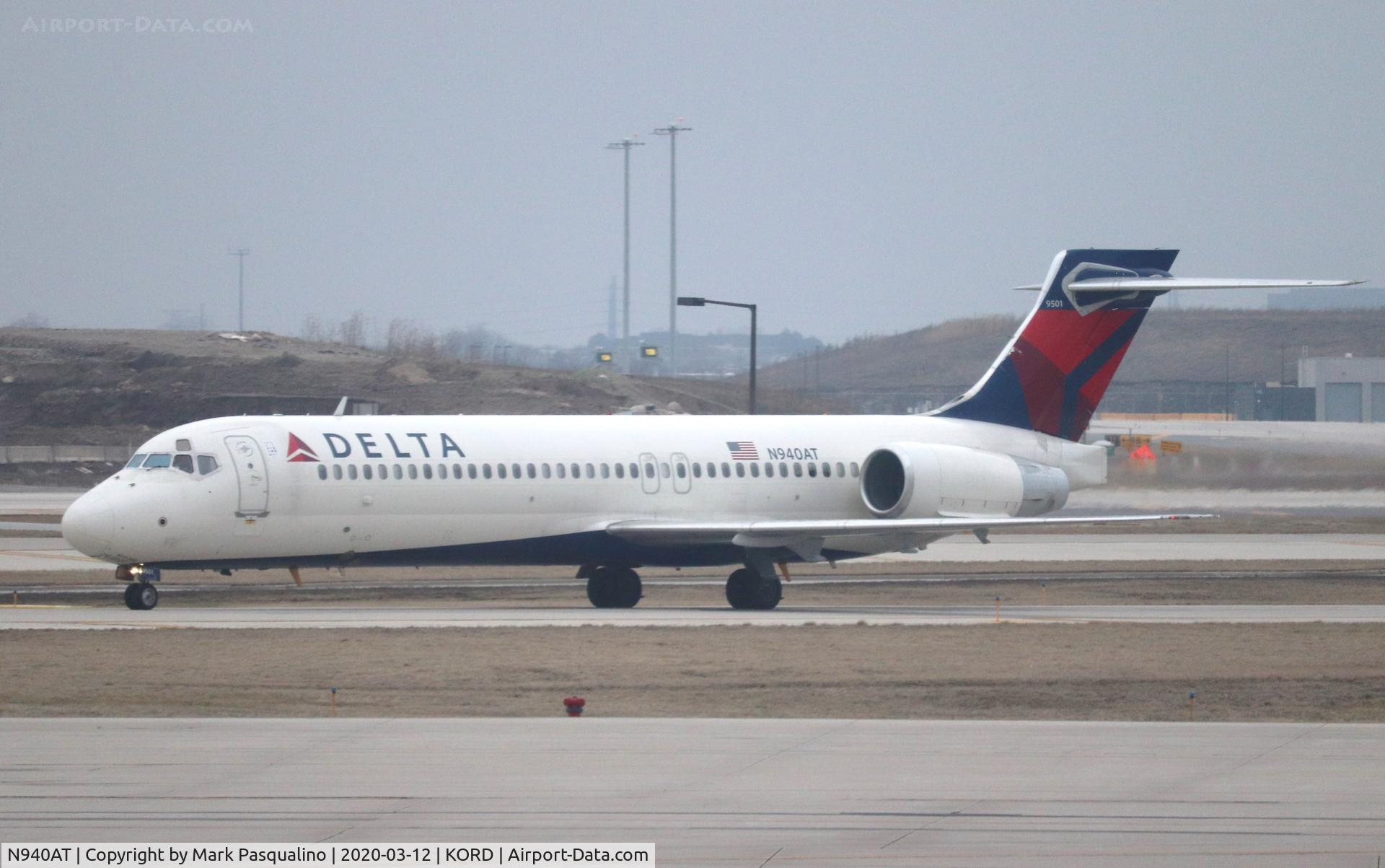N940AT, 1999 Boeing 717-2BD C/N 55004, Boeing 717-2BD