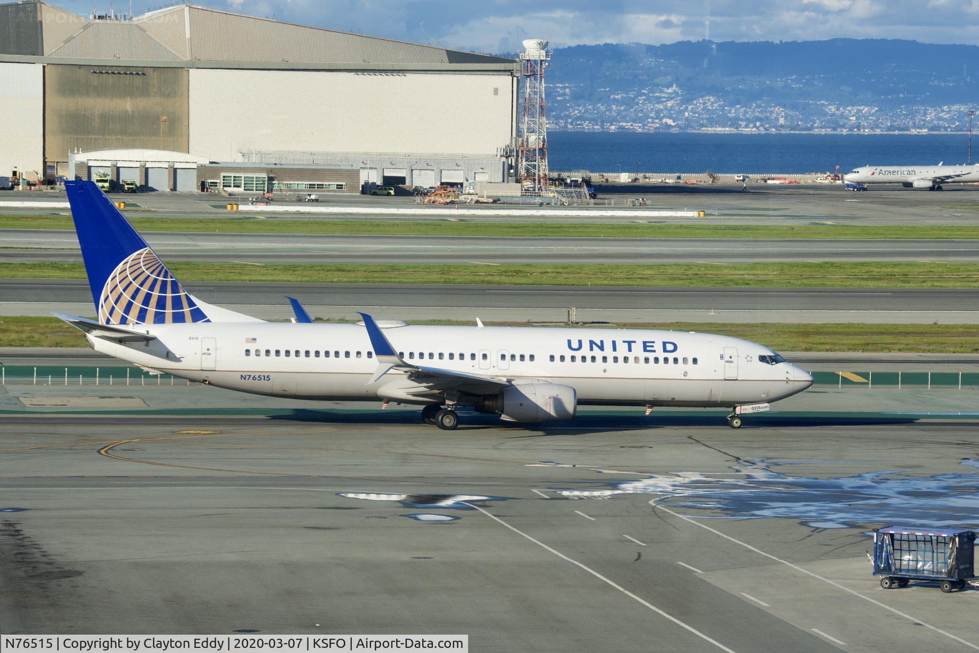 N76515, 2008 Boeing 737-824 C/N 31623, Sky Terrace SFO 2020.