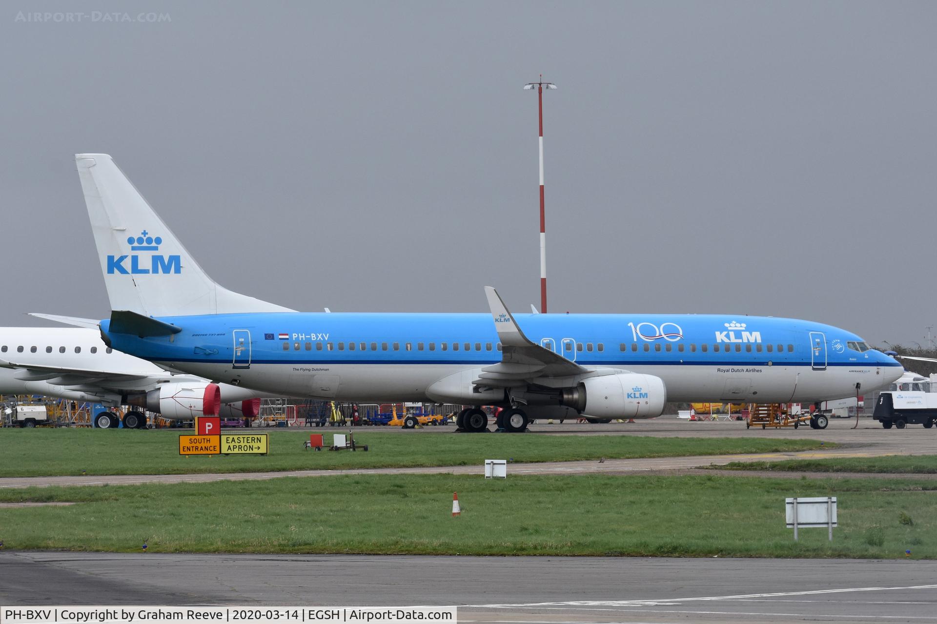 PH-BXV, 2007 Boeing 737-8K2 C/N 30370, Parked at Norwich.
