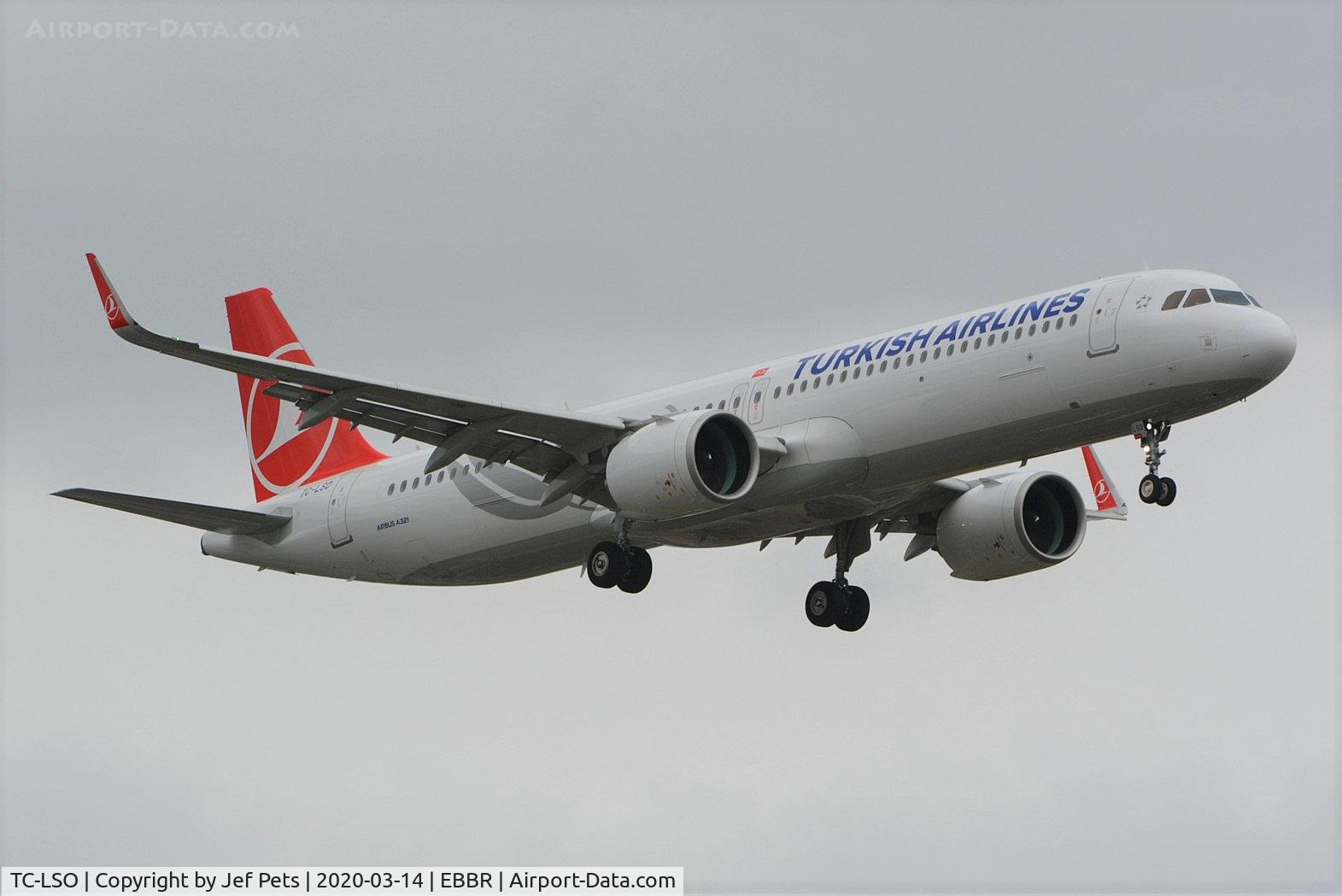TC-LSO, 2019 Airbus A321-271NX C/N 9095, Short Final.