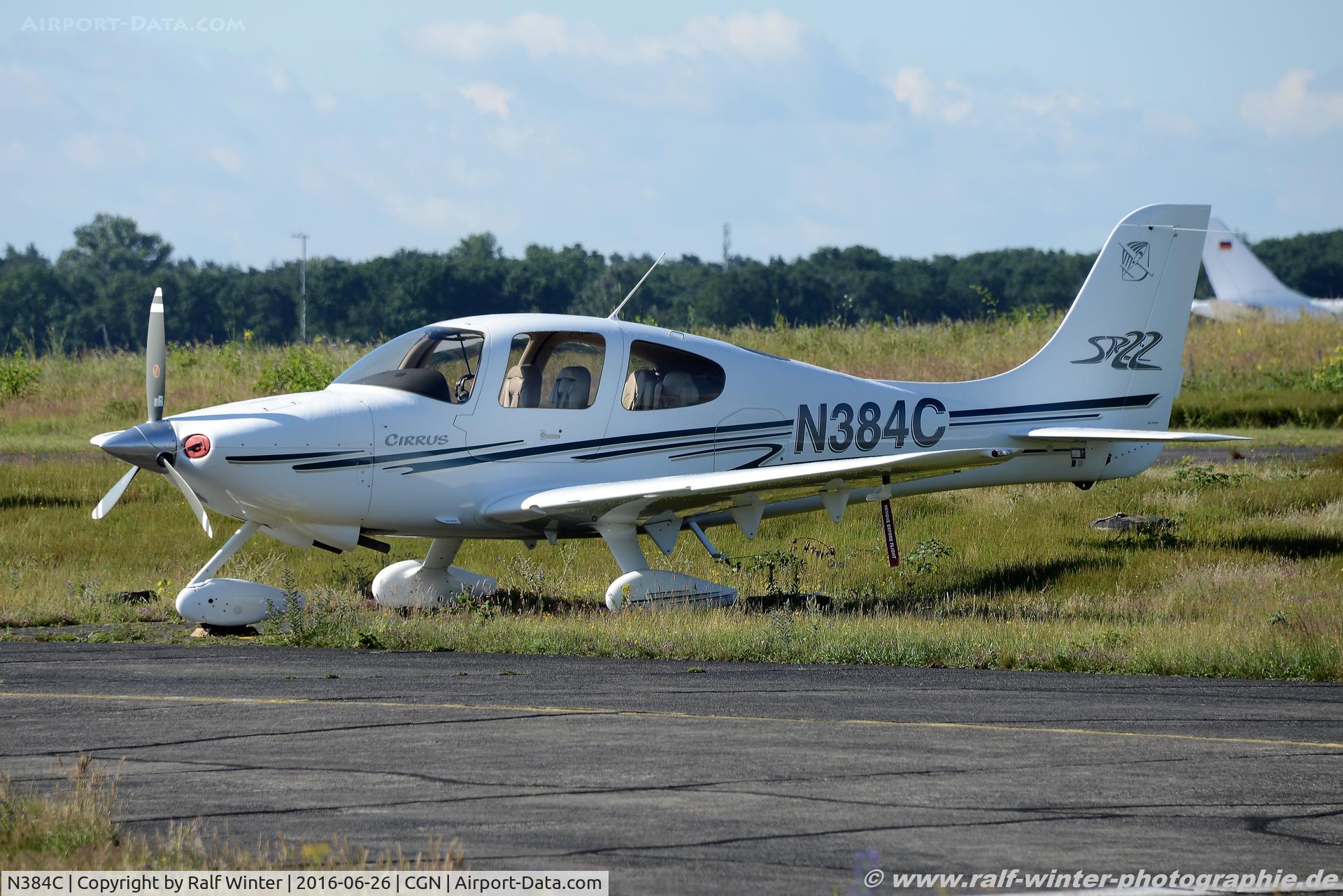 N384C, 2002 Cirrus SR22 C/N 0427, Cirrus SR22 - Private - 0427 - N384C - 26.06.2016 - CGN