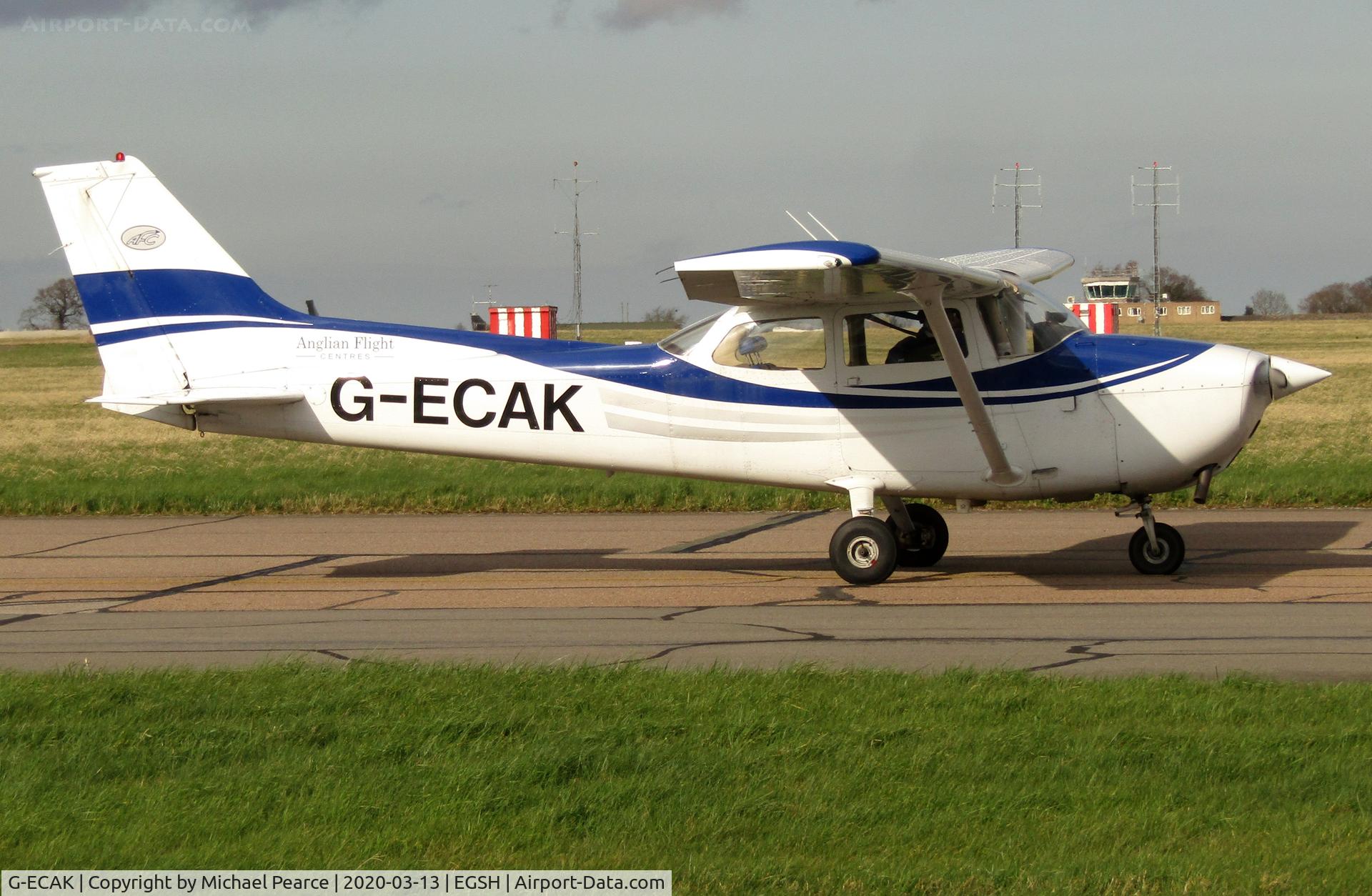 G-ECAK, 1976 Reims F172M ll Skyhawk C/N 1509, Departing home to Earls Colne (EGSR) after a short visit.