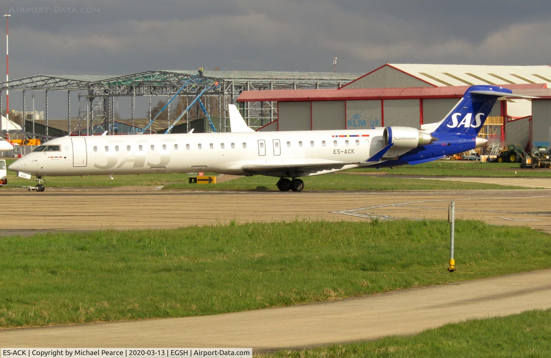 ES-ACK, 2009 Bombardier CRJ-900 (CL-600-2D24) C/N 15211, 