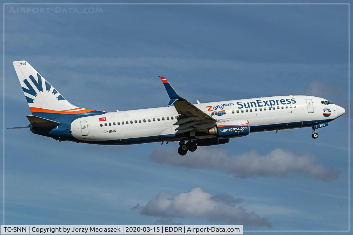 TC-SNN, 2010 Boeing 737-8HC C/N 40775, Boeing 737-8HC
