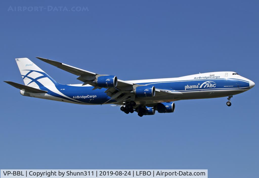 VP-BBL, 2016 Boeing 747-8F C/N 63378, Landing rwy 14R