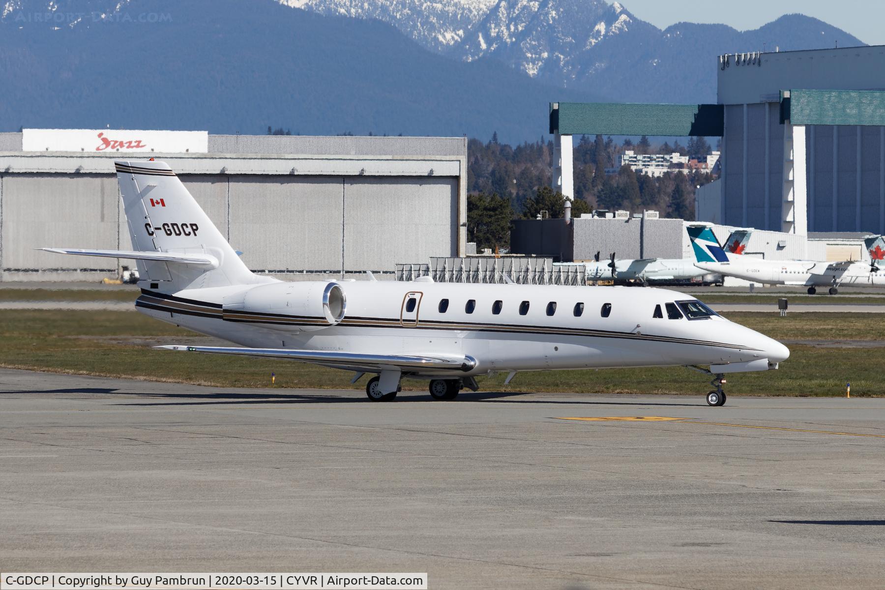 C-GDCP, 2008 Cessna 680 Citation Sovereign C/N 680-0251, Just landed