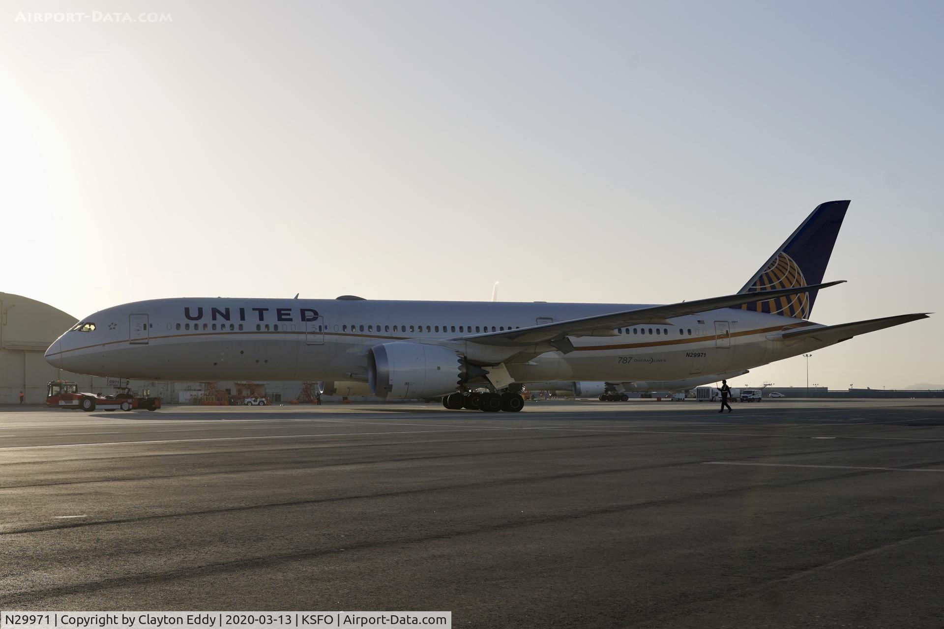 N29971, 2017 Boeing 787-9 Dreamliner Dreamliner C/N 60147, SFO 2020.