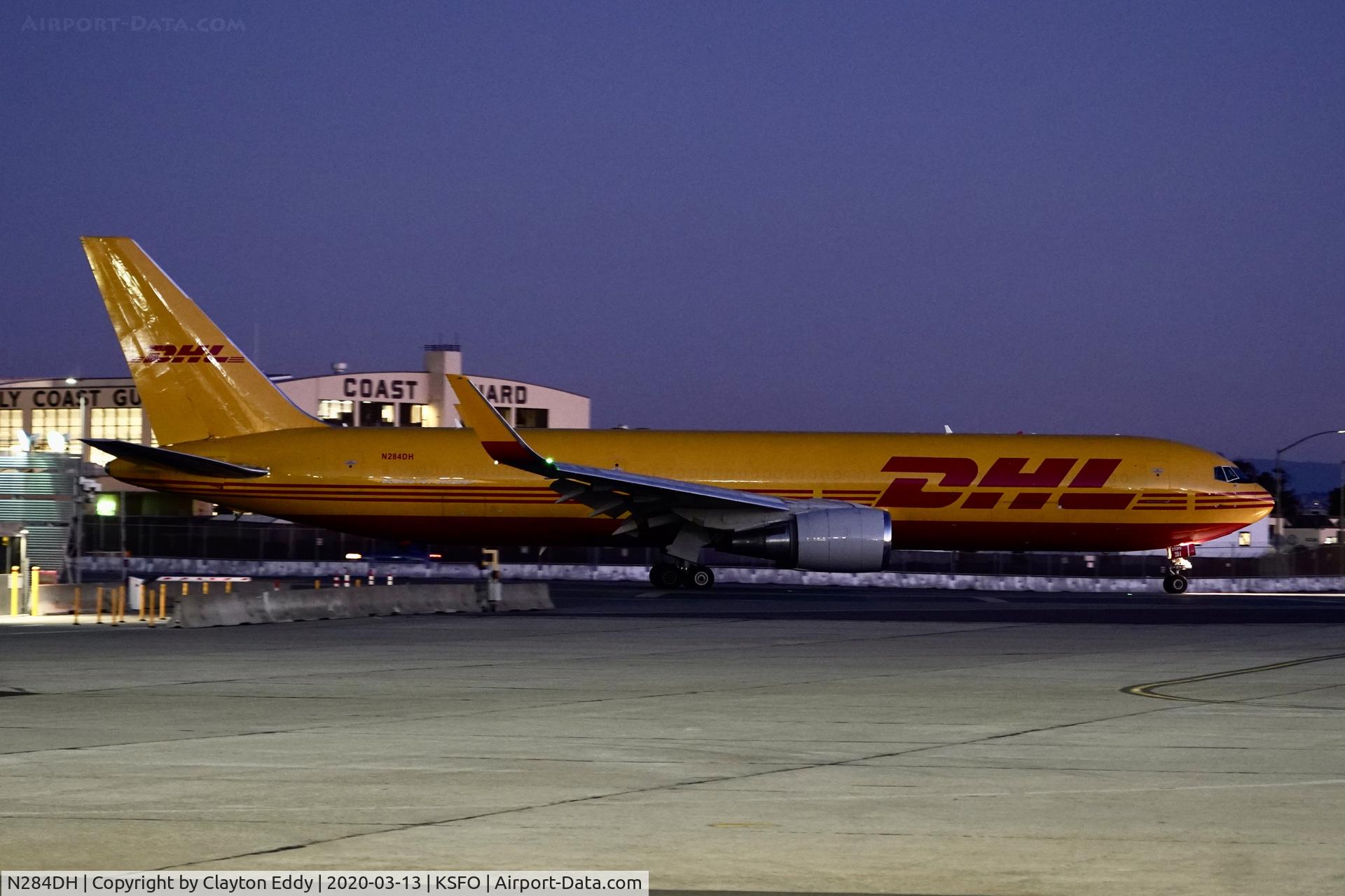 N284DH, 1996 Boeing 767-304/ER C/N 28040, SFO 2020.