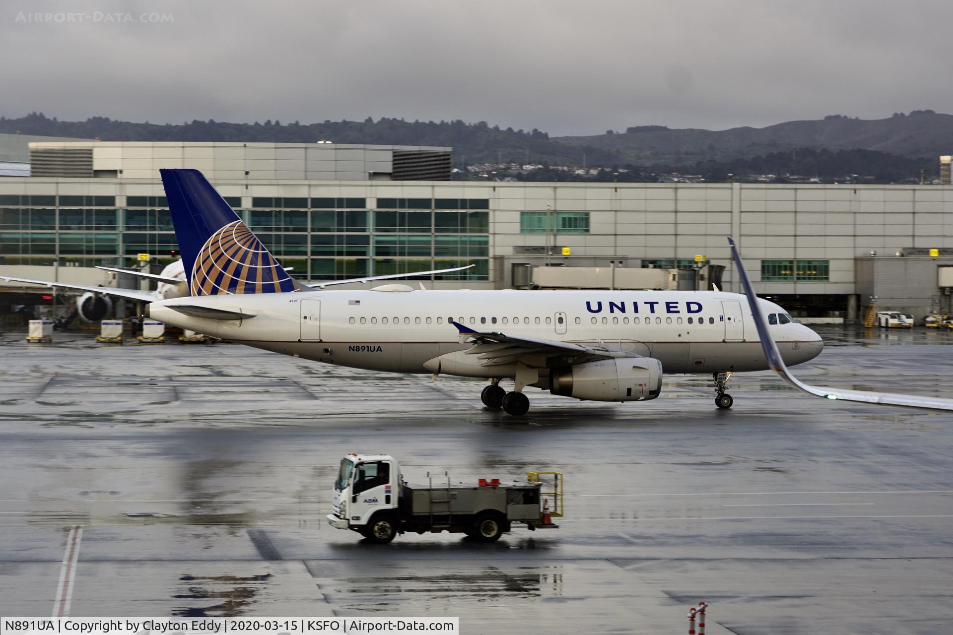 N891UA, 2006 Airbus A319-132 C/N 2901, SFO 2020.