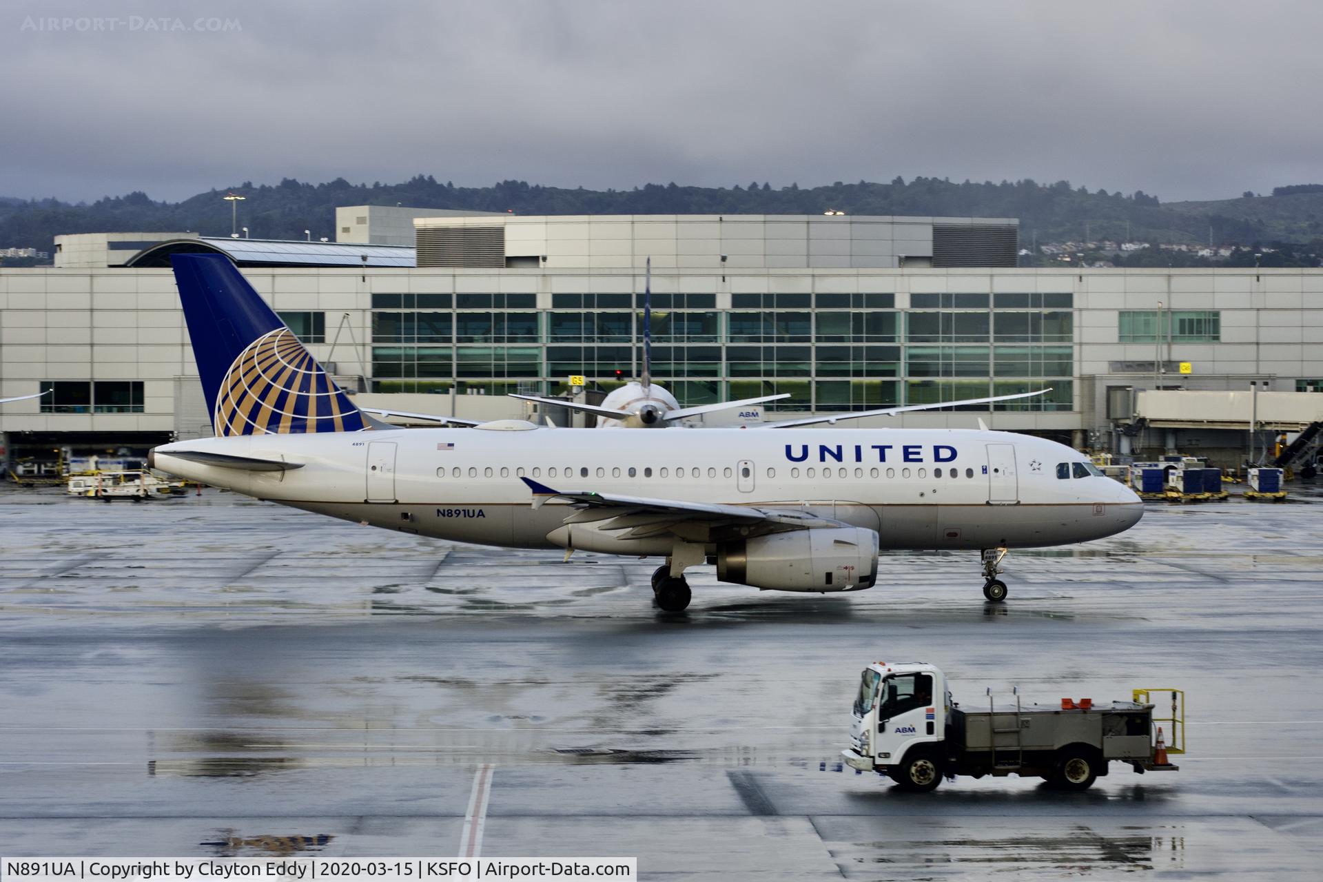 N891UA, 2006 Airbus A319-132 C/N 2901, SFO 2020.