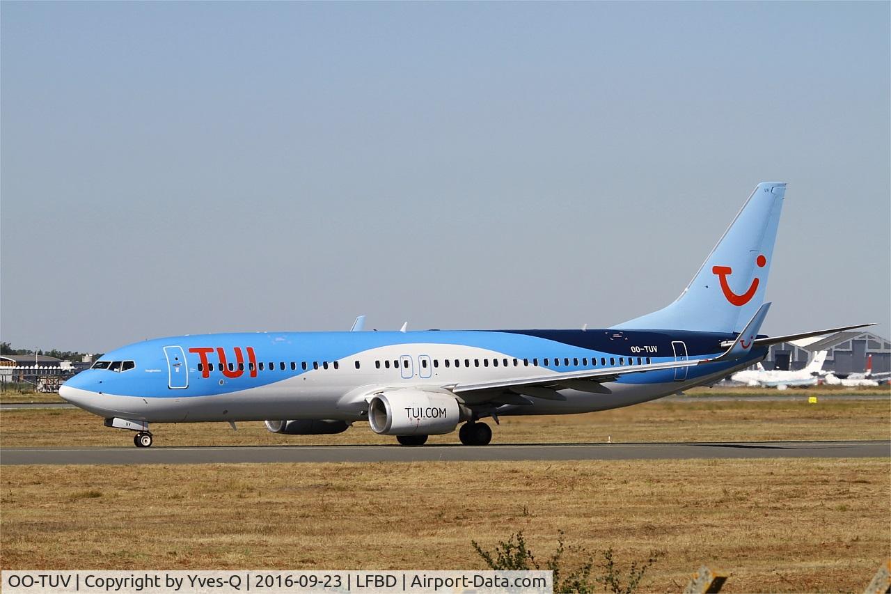 OO-TUV, 2011 Boeing 737-86J C/N 36883, Boeing 737-86J, Taxiing to holding point rwy 05, Bordeaux Mérignac airport (LFBD-BOD)