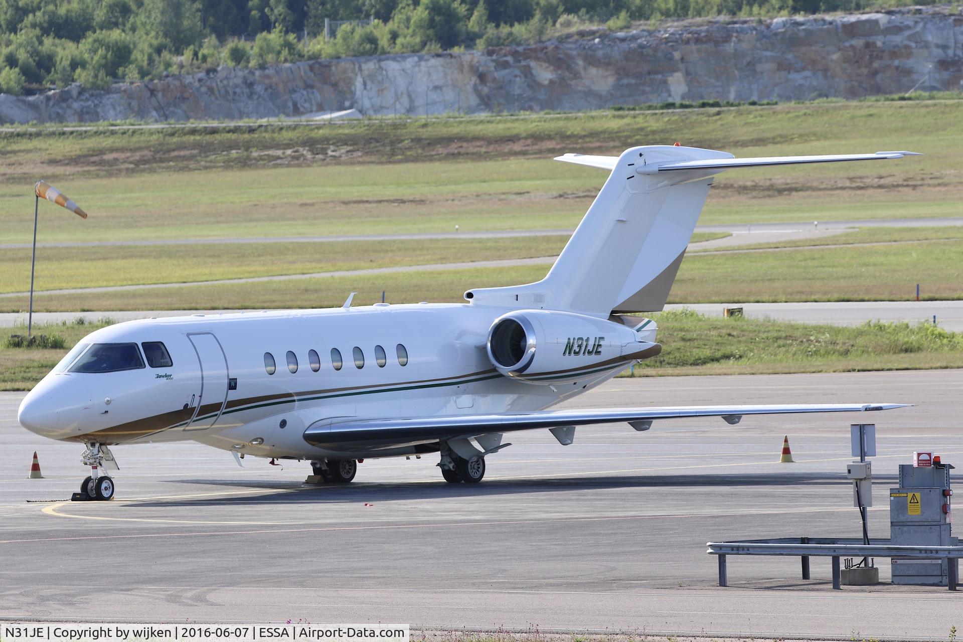 N31JE, 2009 Hawker Beechcraft 4000 C/N RC-31, Ramp K