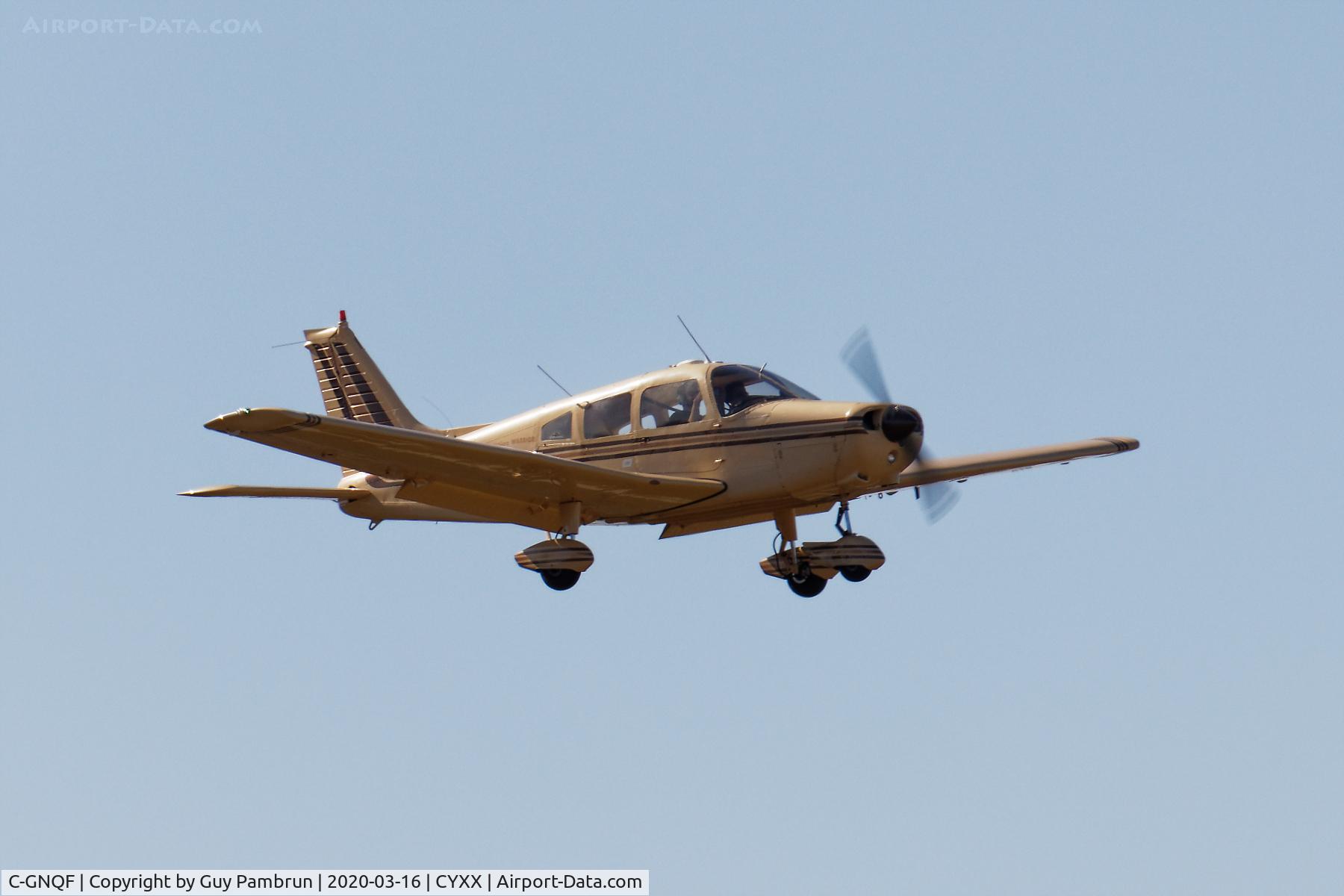 C-GNQF, 1975 Piper PA-28-151 C/N 287515353, Landing