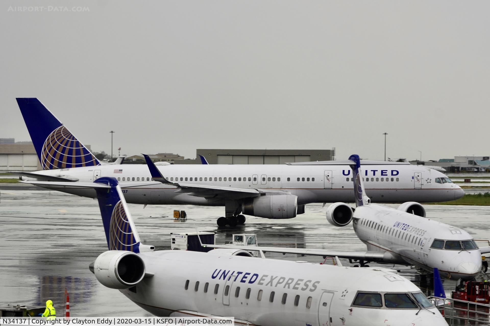 N34137, 1999 Boeing 757-224 C/N 30229, SFO 2020.
