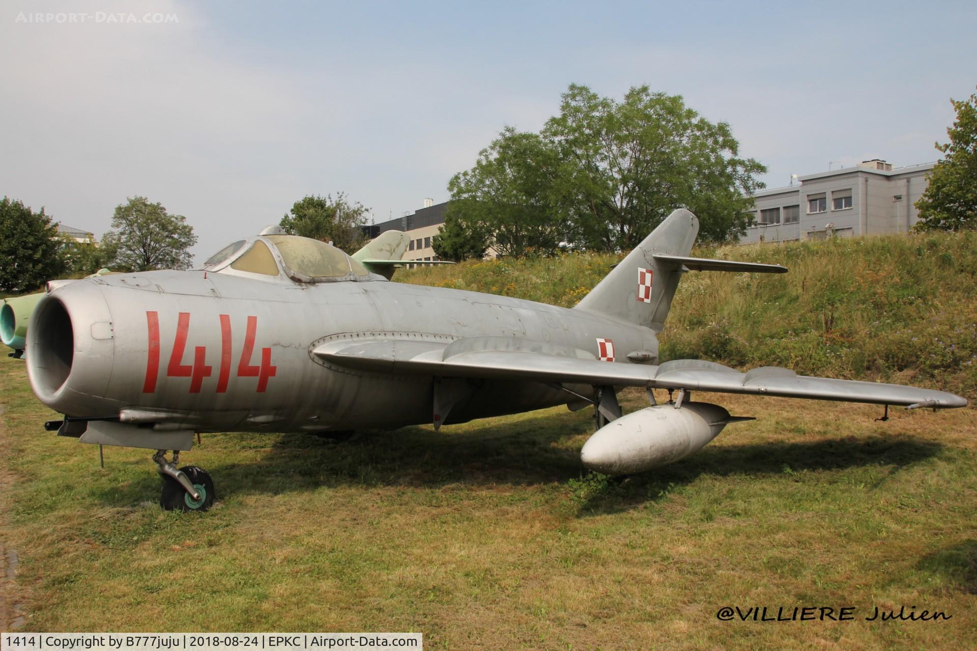 1414, WSK-PZL-Mielec MIG-17F(Lim-5R) C/N 1C-1414, at Cracovie