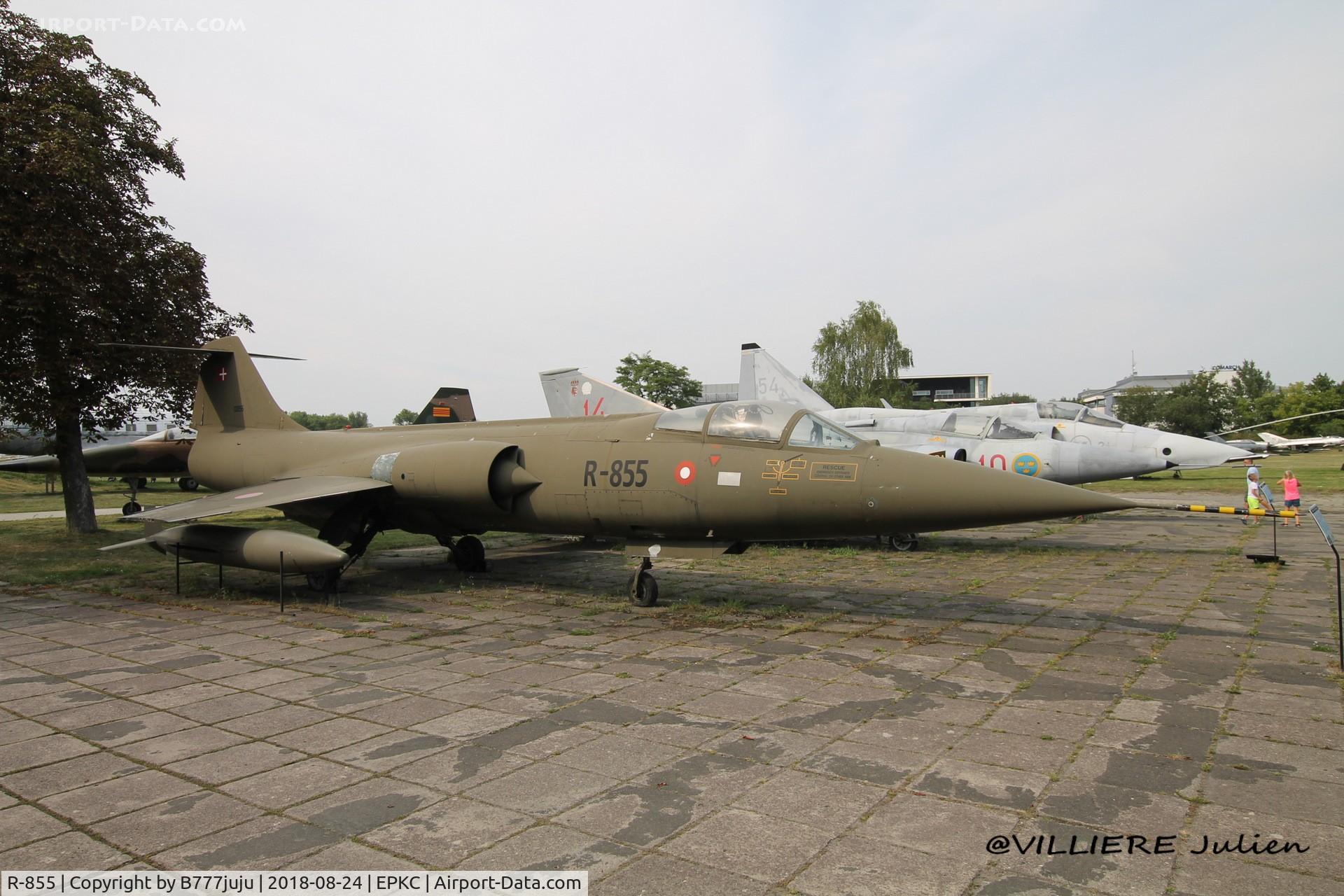 R-855, Canadair CF-104 Starfighter C/N 683A-1155, at Cracovie